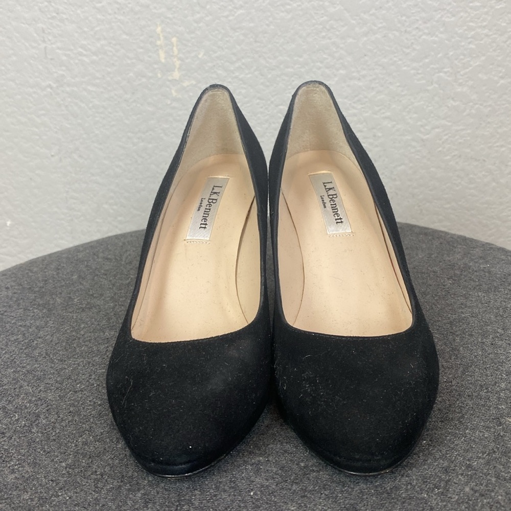 L.K Bennett black pumps - Picture 3 of 6